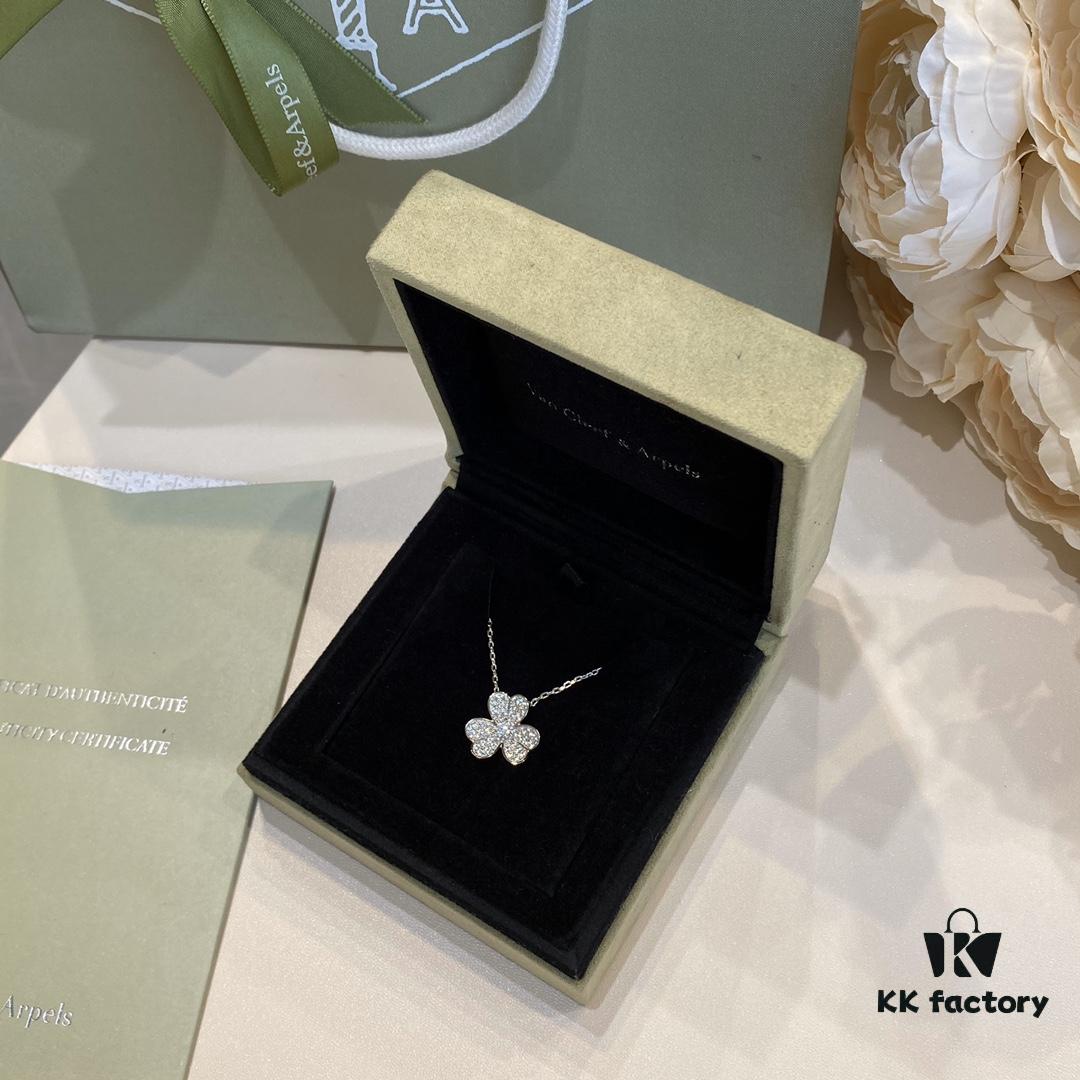 VCA Clover Necklace, Delicate Feminine Style Collarbone Necklace, Silver Only, ZP Custom Edition