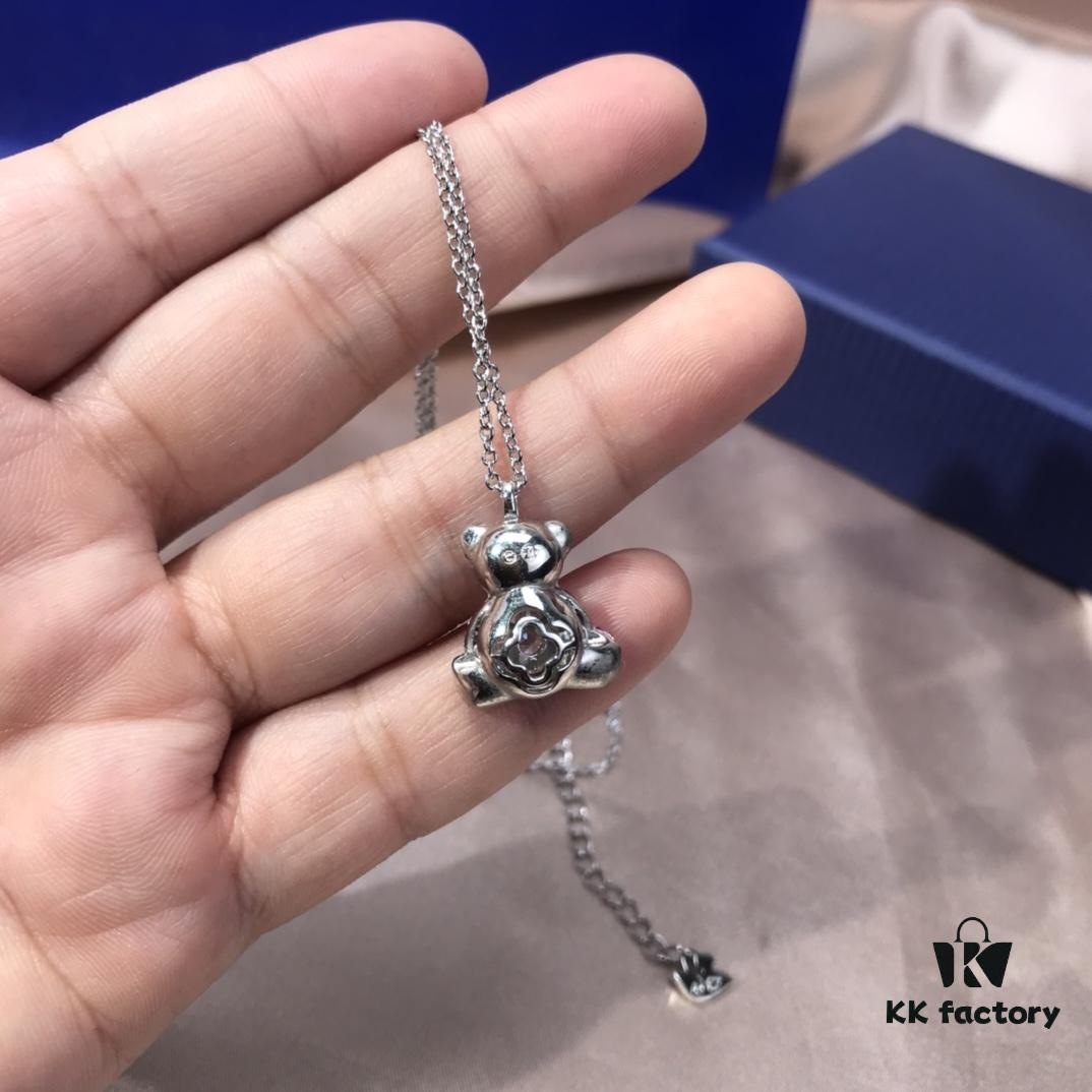 Exclusive Swarovski Valentine's Day New Arrival, Clover Dancing Bear 🐻