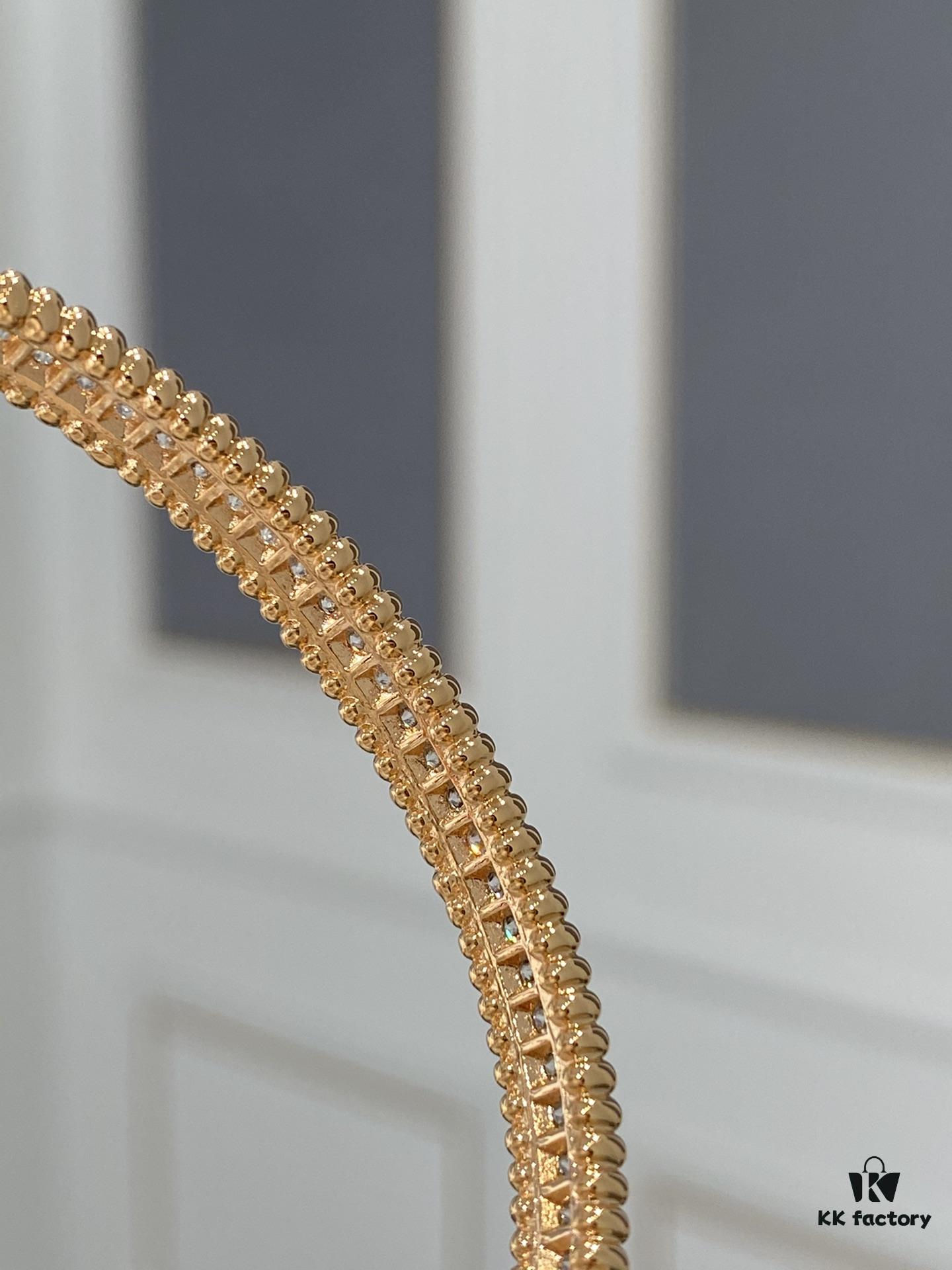 New VCA Four-Leaf Clover Perlee Beaded Bracelet, Single Row Diamond Bracelet, Classic Stacking Design, Vintage and Exquisite