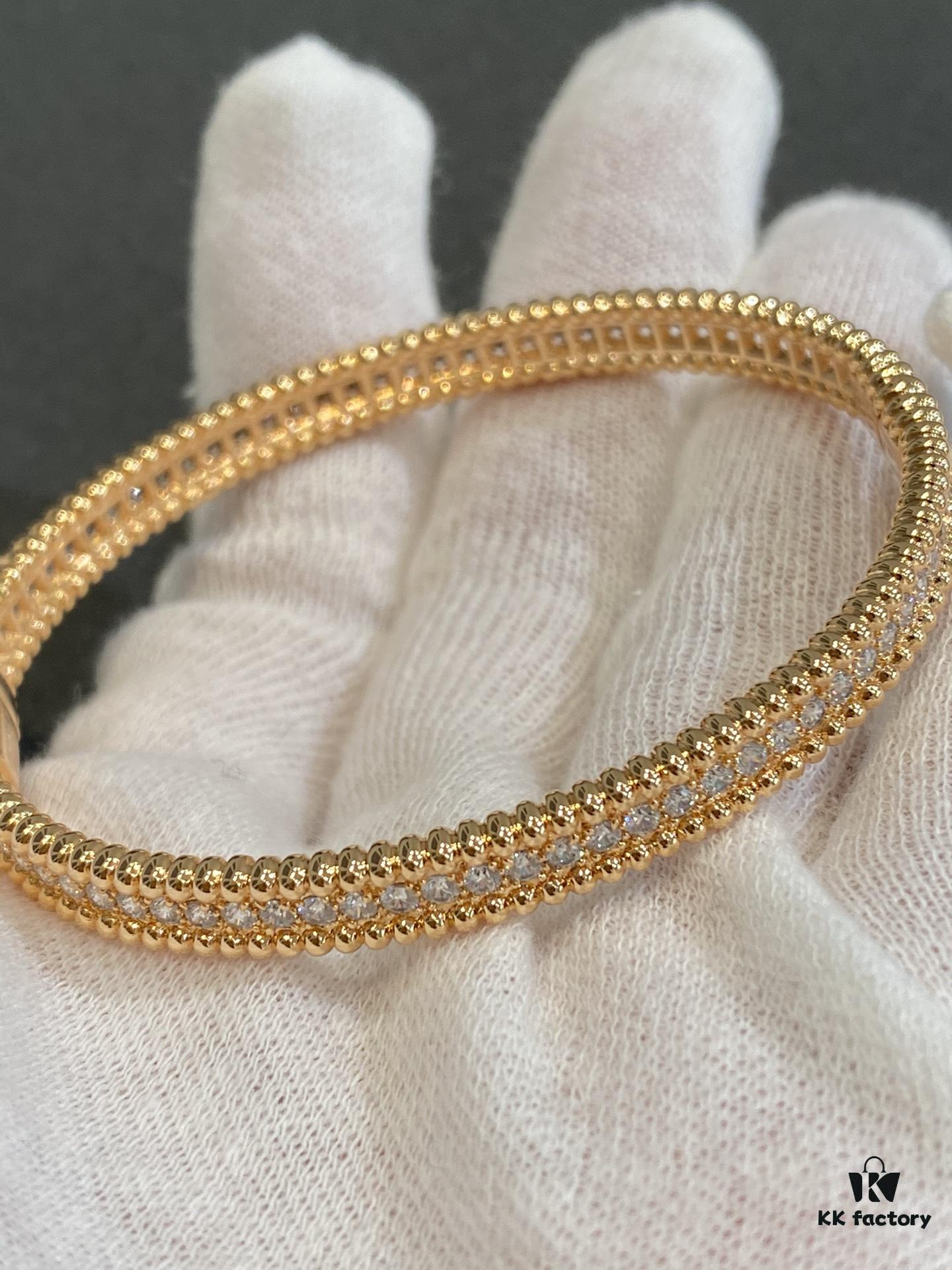 New VCA Four-Leaf Clover Perlee Beaded Bracelet, Single Row Diamond Bracelet, Classic Stacking Design, Vintage and Exquisite