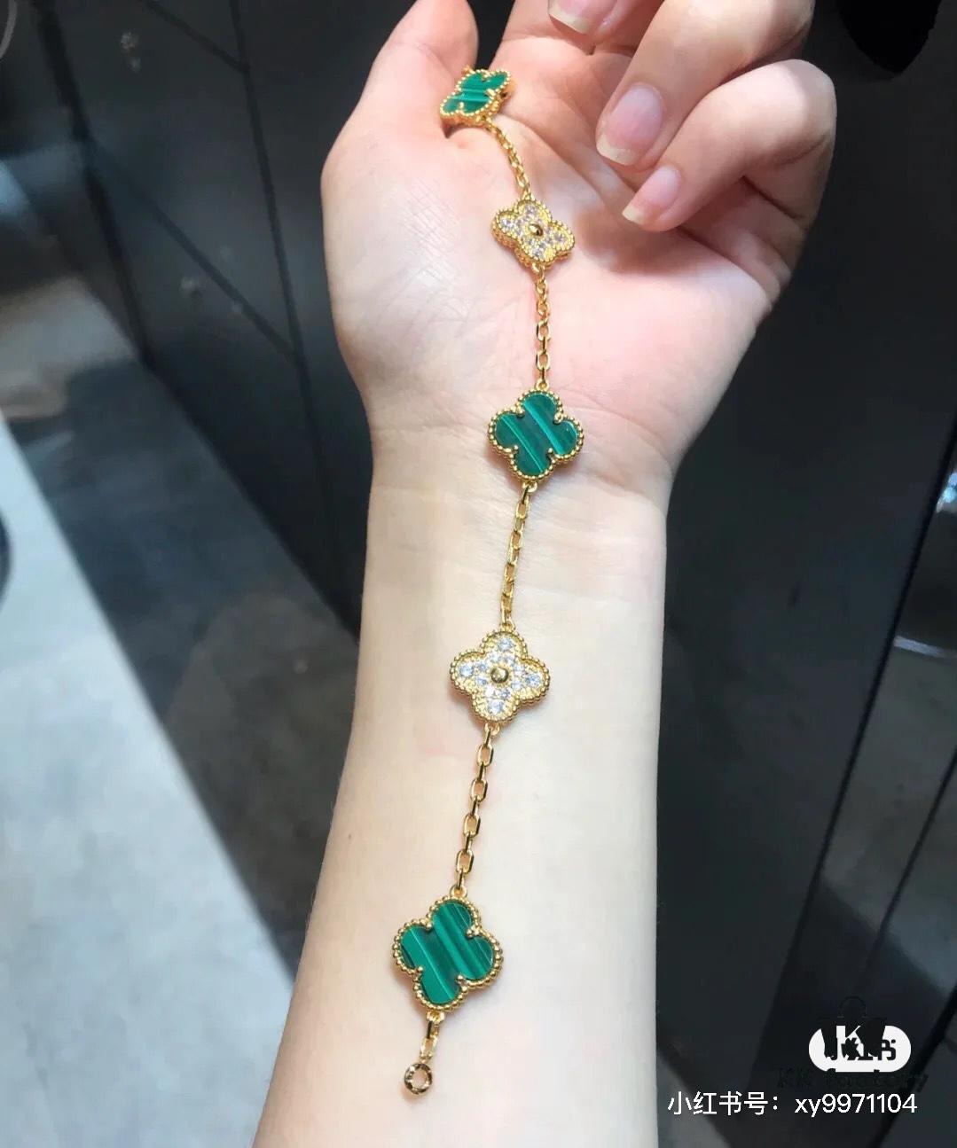 Exquisitely Noble Green Malachite! Instantly Elevates Your Presence and Class!