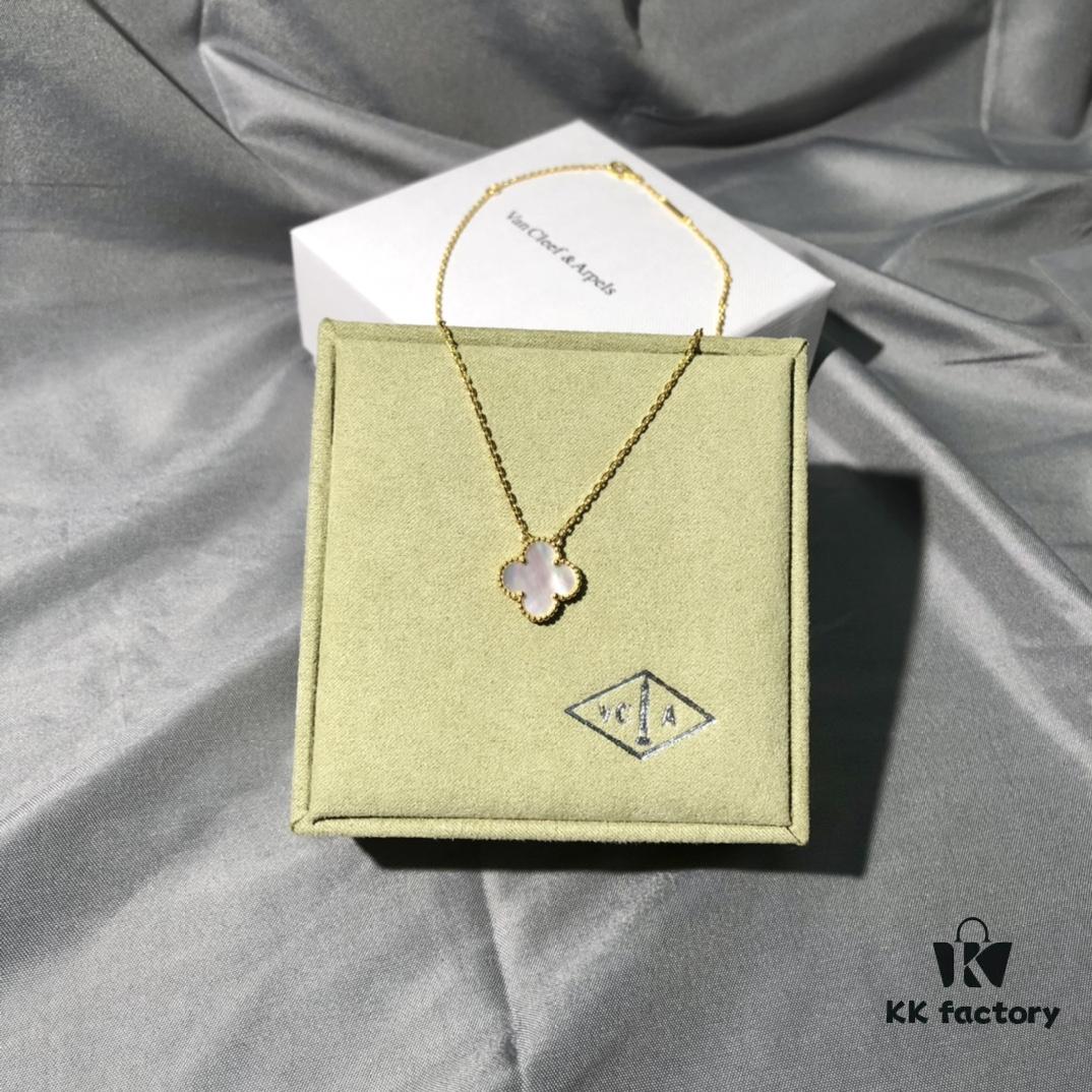 Necklace · Gold Series: Tiger's Eye Four-Leaf Clover / White Mother-of-Pearl Four-Leaf Clover / Red Carnelian Four-Leaf Clover / Black Onyx Four-Leaf Clover