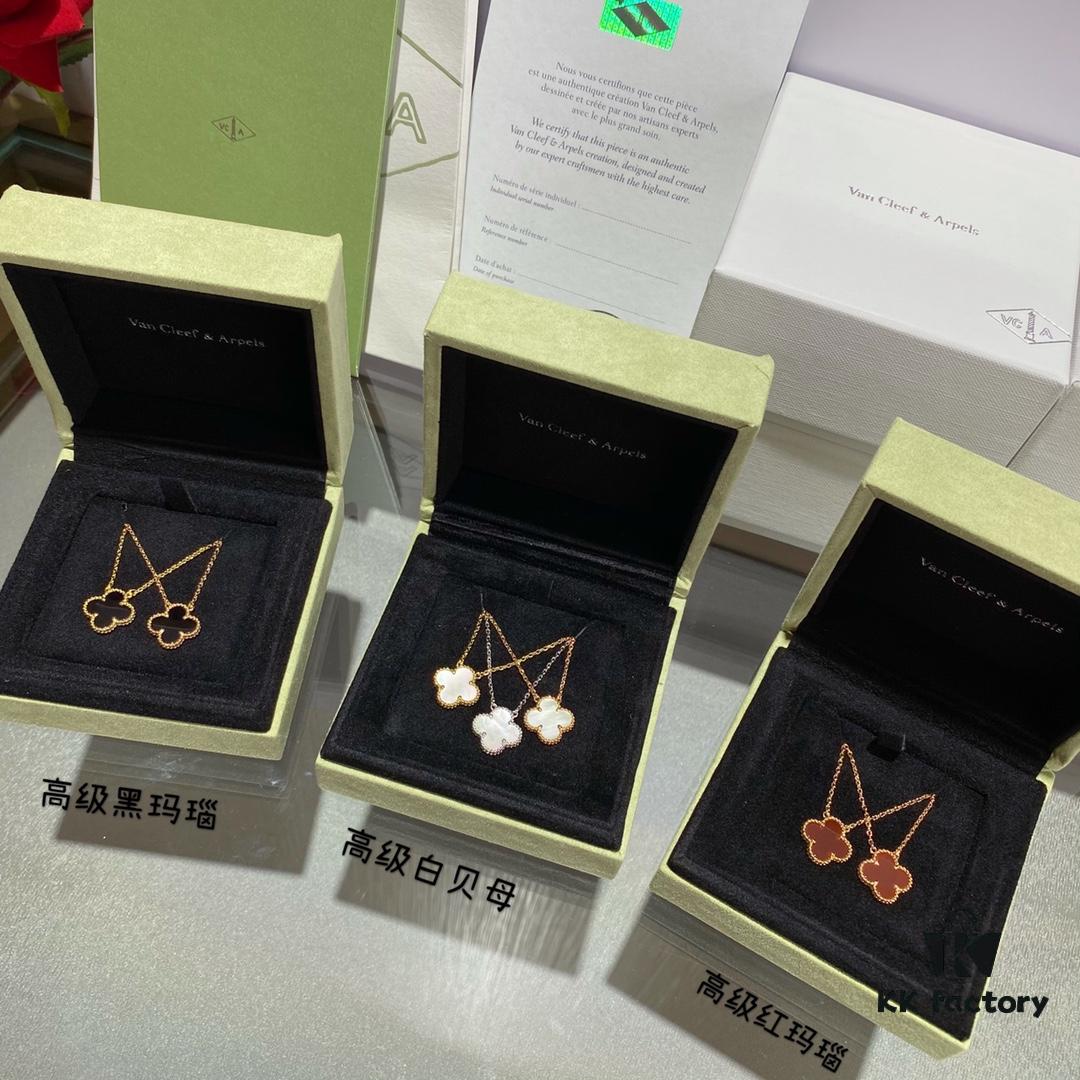 Chunky Chain with CNC-Cut Clasp, V Gold Plated with Imitation Gold, Vca Clover Necklace Featuring White Mother-of-Pearl, Red Agate, and Black Agate