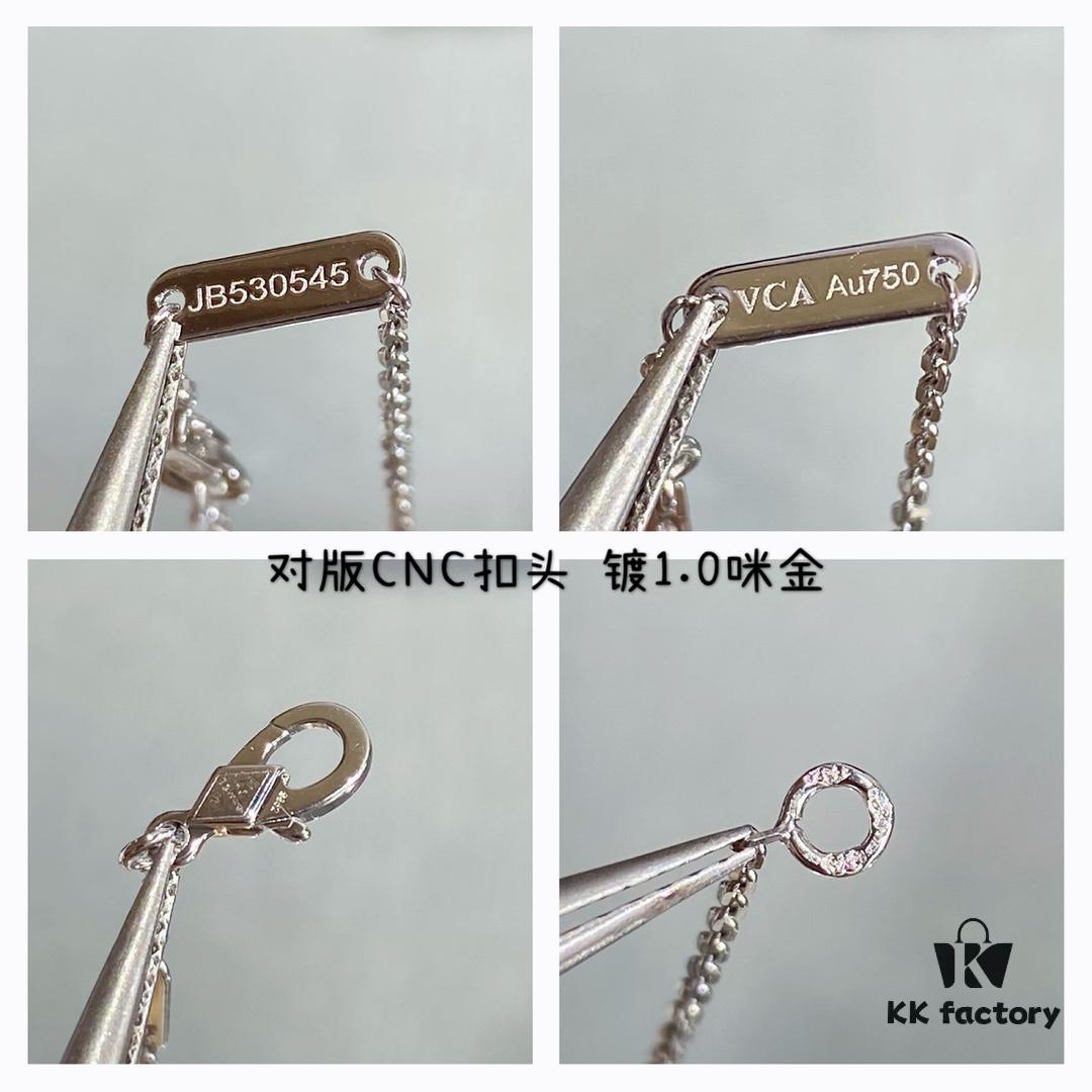 Chunky Chain with CNC-Cut Clasp, V-Plated Gold Finish, Natural Amethyst Chalcedony Four-Leaf Clover Necklace, High-Precision Craftsmanship