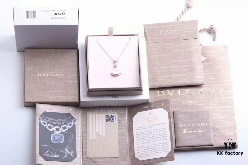 New Bvlgari-inspired Fan Pendant Necklace, Small Size with Natural White Mother-of-Pearl and Diamond Accents, 925 Sterling Silver 18K Gold Plated