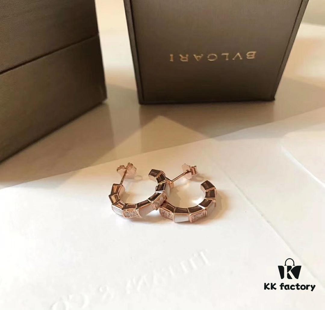 👑【Top-tier Replica】BVLGARI Classic Revival - Exclusive Online, Hot Selling Natural Shell Earrings, Serpenti Design with Sparkling Diamonds, Elegant and Feminine Lines, Thickened 925 Sterling Silver with Gold Plating, Genuine Mother-of-Pearl, Authentic Engraving