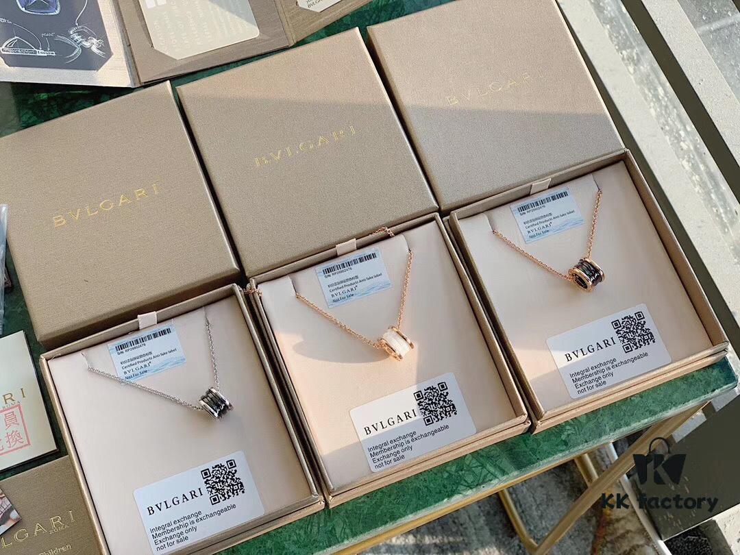 BVLGARI B.zero1 Black Ceramic Charity Pendant Necklace in 925 Sterling Silver Unisex Jewelry