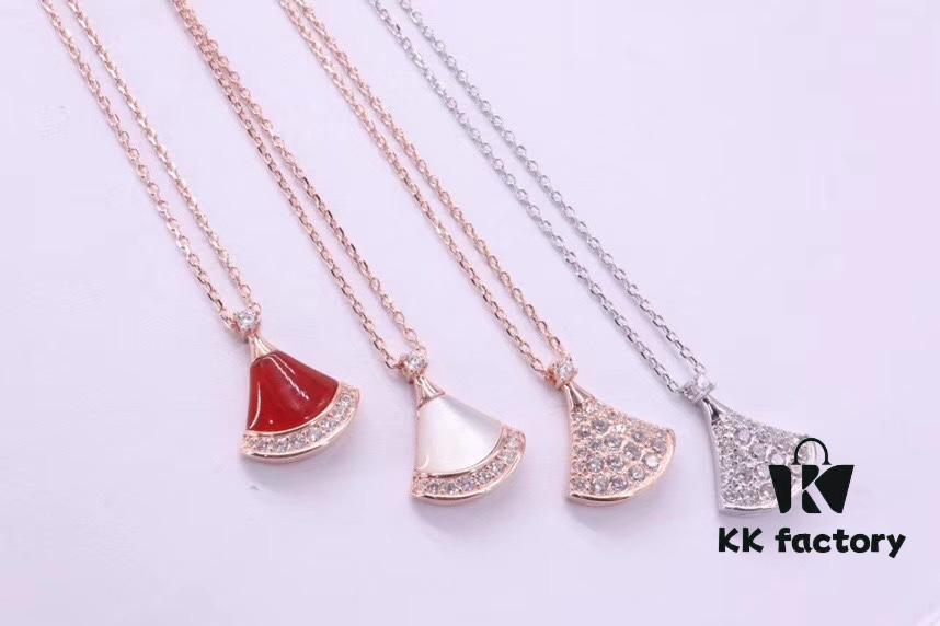 Bvlgari Bulgari Small Skirt Diamond-Set Collarbone Necklace