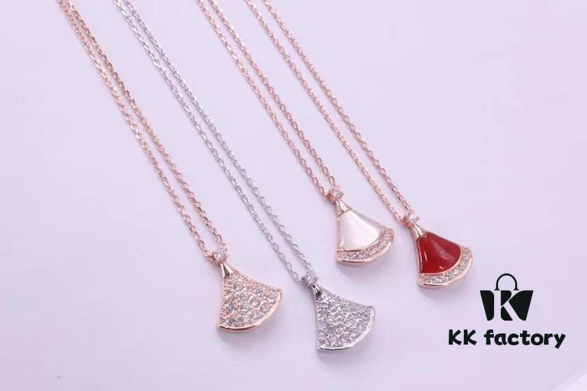 Bvlgari Bulgari Small Skirt Diamond-Set Collarbone Necklace