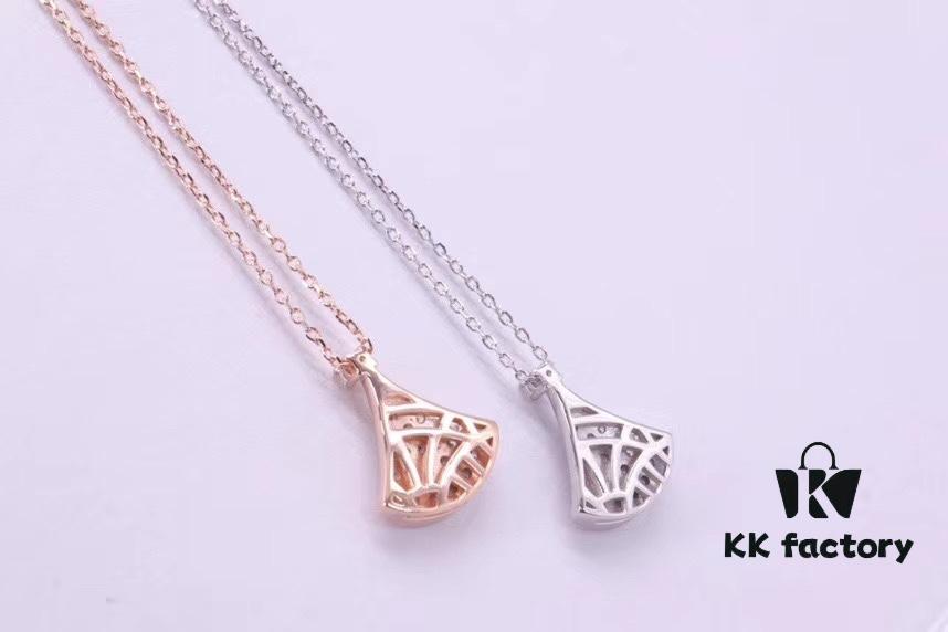 Bvlgari Bulgari Small Skirt Diamond-Set Collarbone Necklace