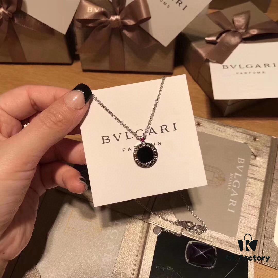 New Arrival Bvlgari Red Person Necklace Pendant