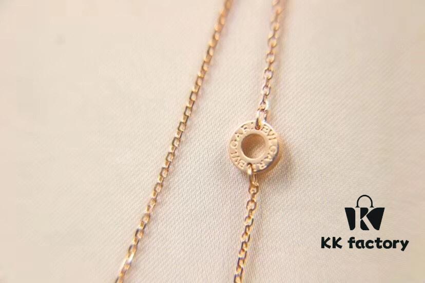 High-End Custom 925 Sterling Silver Fan-Shaped Necklace with White Mother of Pearl, Red Carnelian, and Black Onyx – Diva Series by Baojia, Inspired by Bulgari Design