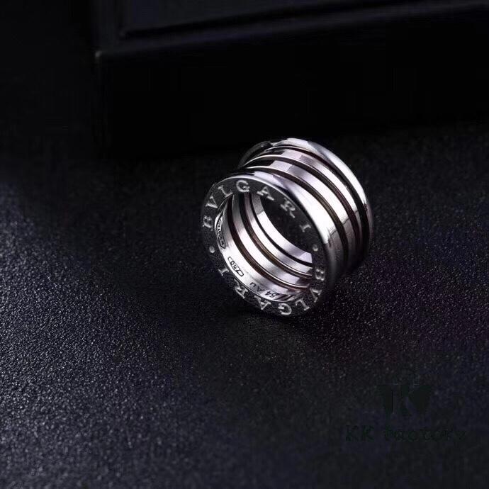 BV* Bvlgari Spring Ring – A Masterpiece of Design, the Go-To Choice for Celebrities, Influencers, and Trendsetters, Ideal as a Couple's Ring