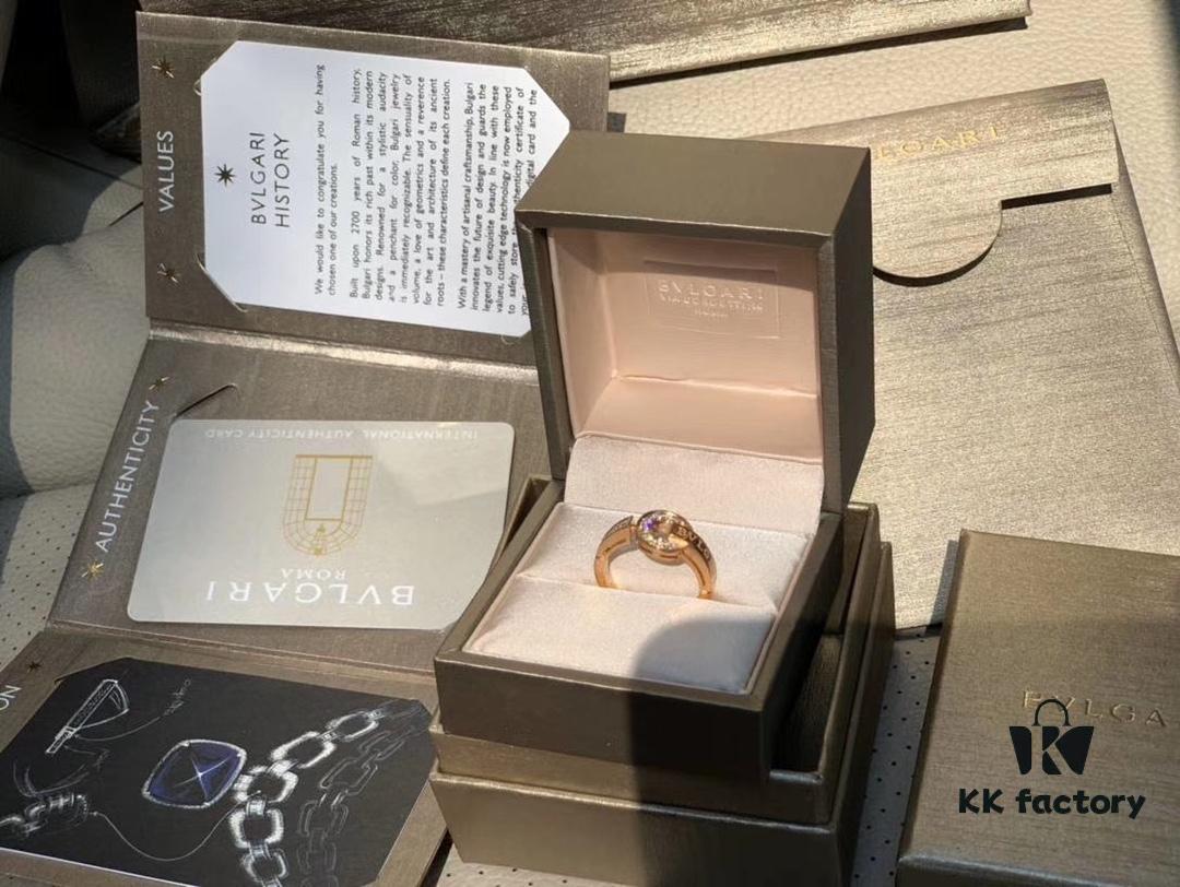 Bvlgari's Most Popular Lucky Coin Ring, Also Known as 'Fortune Rotation', Ideal as Wedding Bands, Elegant and Brightening to the Hands, Featuring Brilliant Diamonds with a Glowing Effect, Rose Gold Version is the Bestseller with Exceptional Symbolism