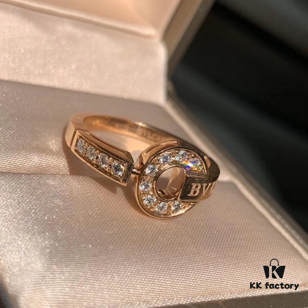 Bvlgari's Most Popular Lucky Coin Ring, Also Known as 'Fortune Rotation', Ideal as Wedding Bands, Elegant and Brightening to the Hands, Featuring Brilliant Diamonds with a Glowing Effect, Rose Gold Version is the Bestseller with Exceptional Symbolism