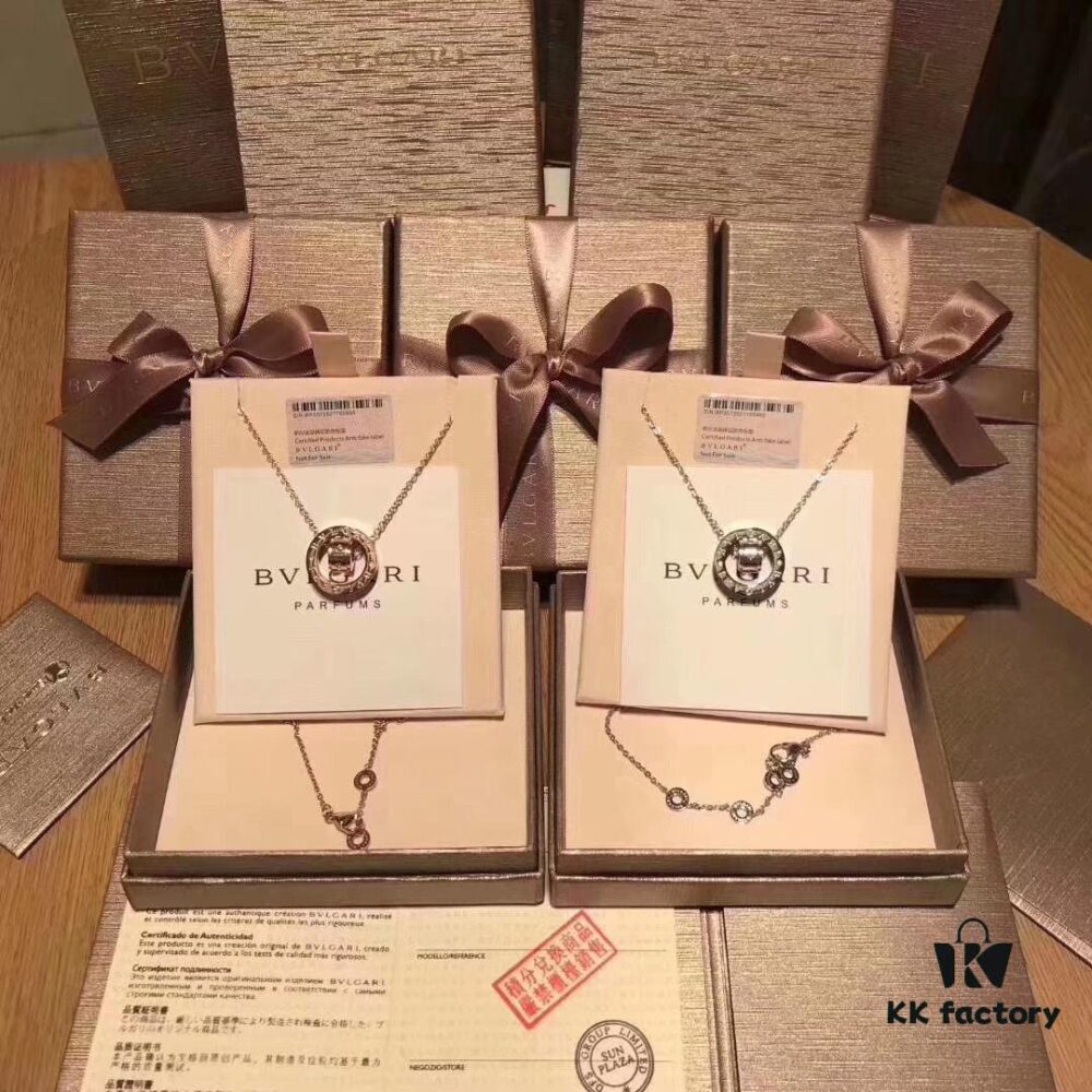 Bvlgari Classic Large Double Ring Necklace ✨ Long-lasting Color, Anti-allergic Treatment, Original Replica, High-end Custom 925 Pure Silver, 1:1 Counterfeit Super Fine 🔥🔥 Each Piece Handcrafted, Unbeatable Value ✨ Rose Gold and White Gold, Original Style Chain, Couple's Design