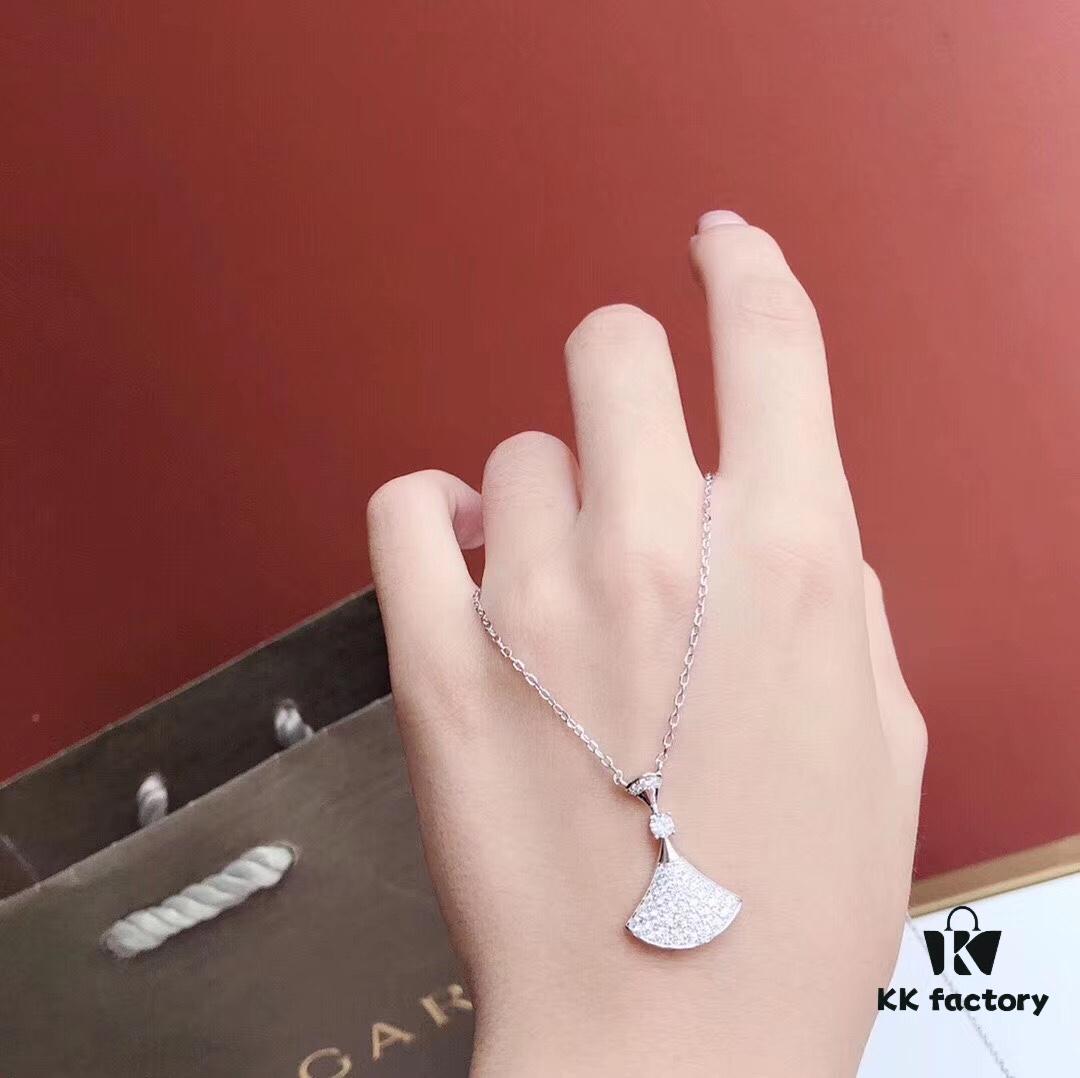 Bvlgari Bulgari Diva Series High-End Custom Necklace, Imported 925 Sterling Silver with 18K Gold and Diamond-Paved Fan-Shaped Pendant, Platinum and Rose Gold Options