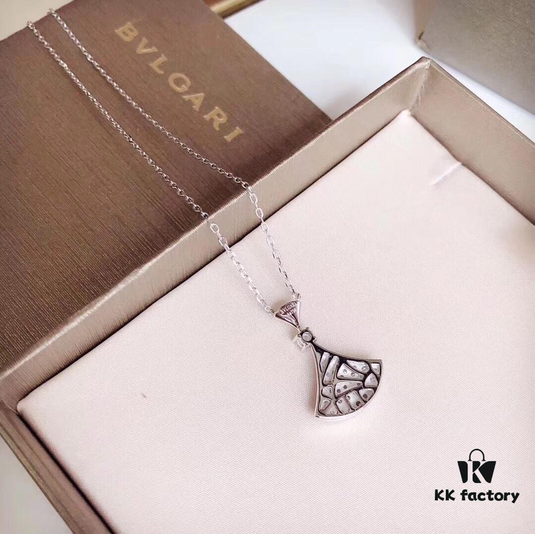 Bvlgari Bulgari Diva Series High-End Custom Necklace, Imported 925 Sterling Silver with 18K Gold and Diamond-Paved Fan-Shaped Pendant, Platinum and Rose Gold Options