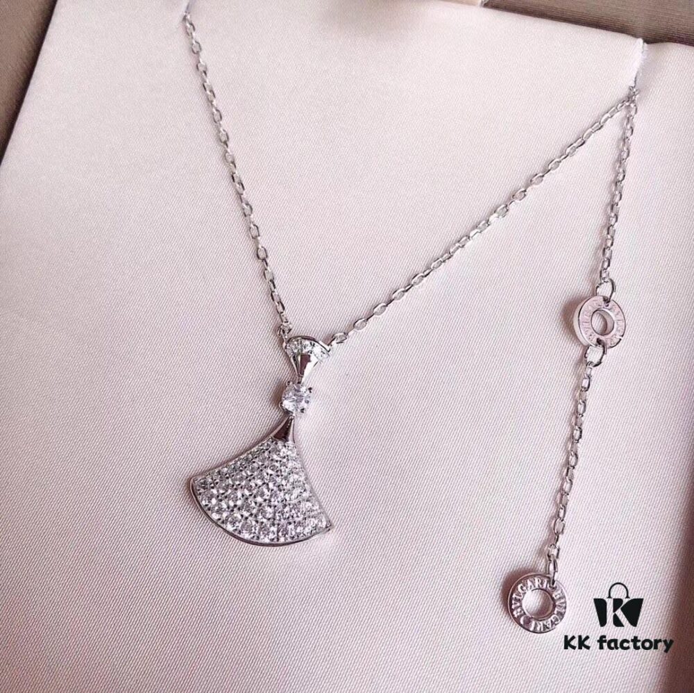 Bvlgari Bulgari Diva Series High-End Custom Necklace, Imported 925 Sterling Silver with 18K Gold and Diamond-Paved Fan-Shaped Pendant, Platinum and Rose Gold Options