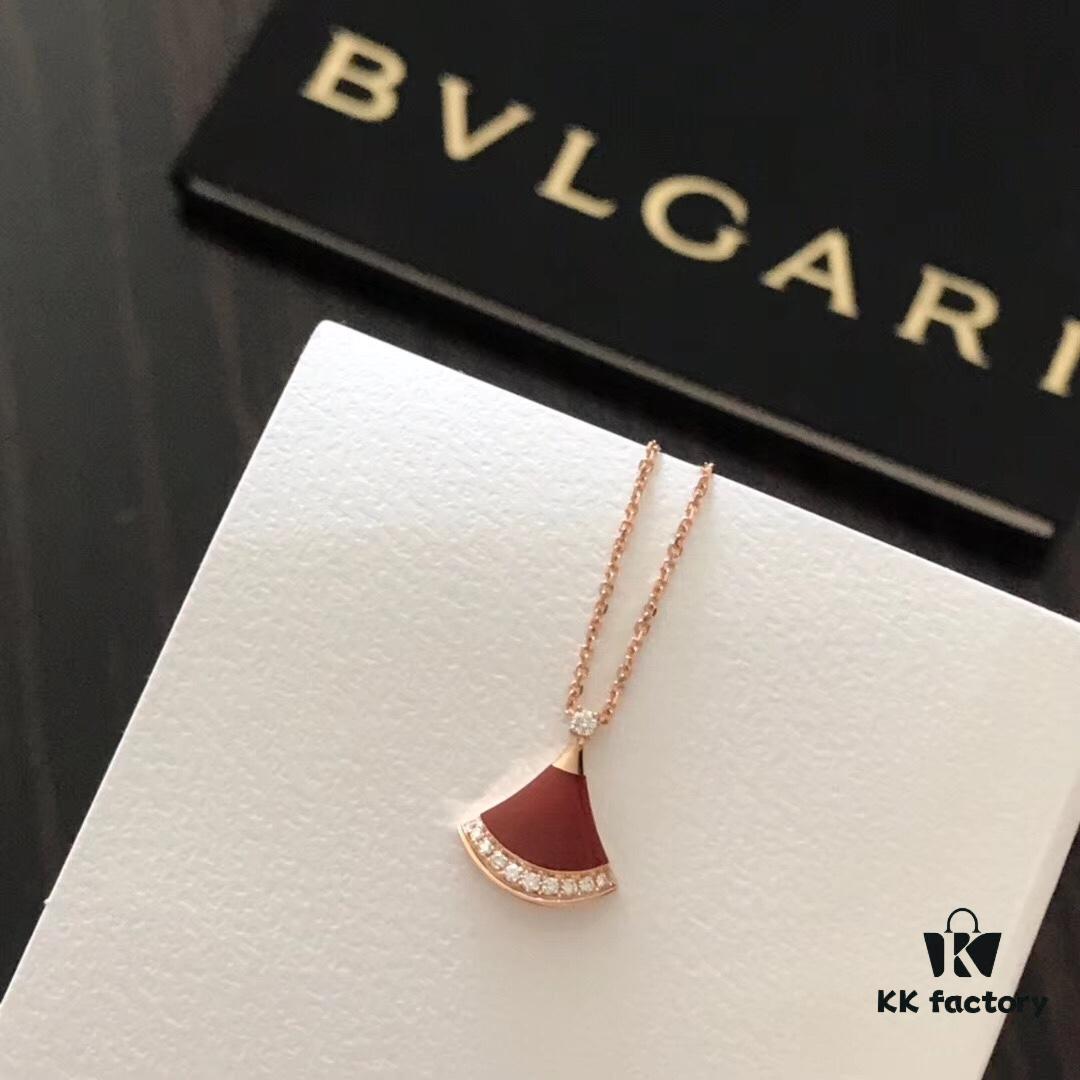 Bvlgari Natural Stone Fan Pendant Necklace in 925 Sterling Gold-Plated Silver – Authentic Mold, Exclusive Design
