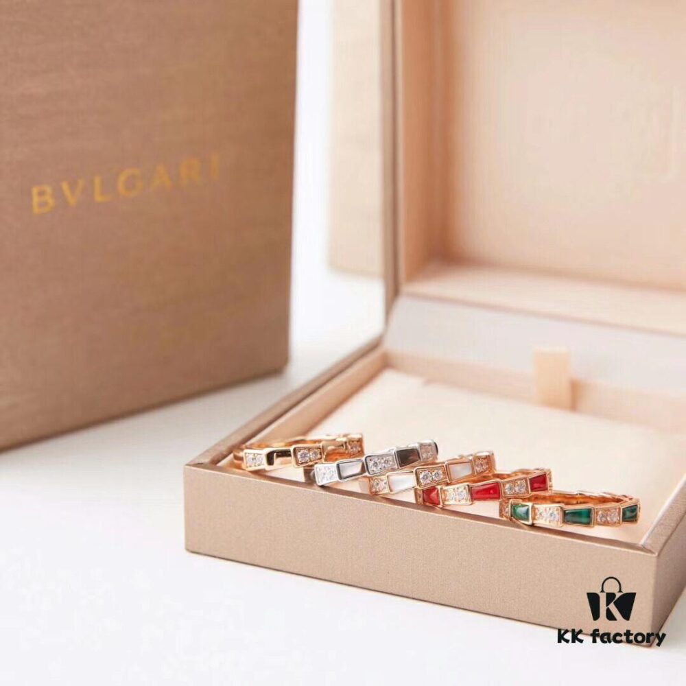 Bvlgari Serpenti Viper Series Snake Bone Ring