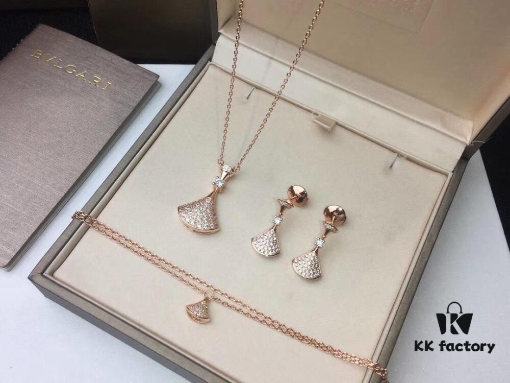 Top-Tier Replica BVLGARI Diva Series Fan-Shape Full Diamond Set: Dress Necklace, Bracelet, and Earrings - Luxury Custom Design in 18K Rose Gold/White Gold Plated Pure Silver with 925 Sterling Silver Anti-Allergy Ear Posts