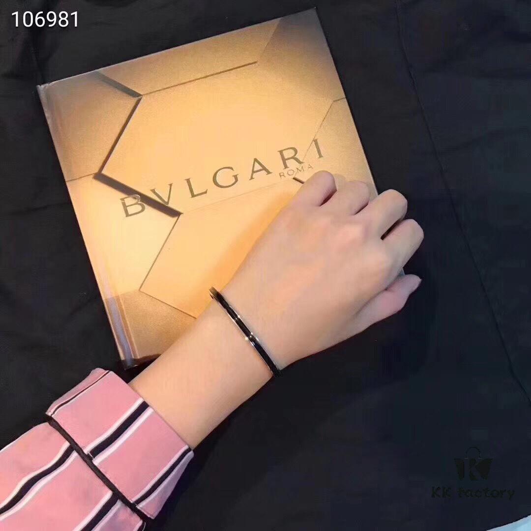 Bvlgari Classic C-Shaped Open Letter Bracelet, Luxury Elegant Design, High-End Premium Finish, CNC Polished Thick Gold Plating, Adjustable Unisex Cuff for Men and Women, Hypoallergenic & Fade-Resistant, Available in Black and White, Stylish Couple's Jewelry