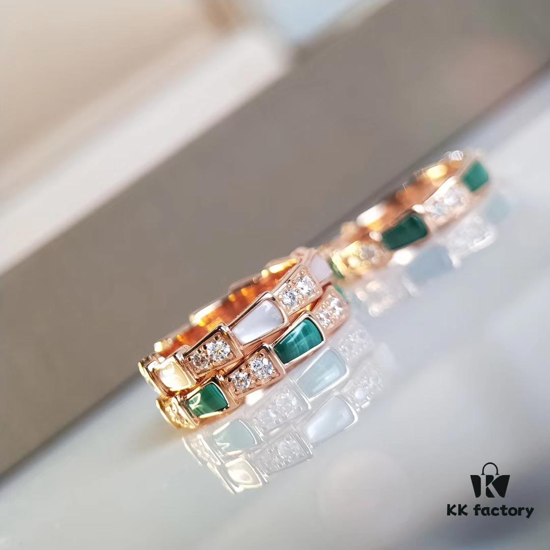 Bvlgari Serpenti Ring ➽ Single Row Diamond Version