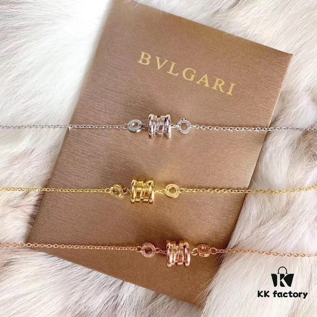 BVLGARI Bulgari Spring Bracelet - A Simple and Elegant Design That Exudes Confidence