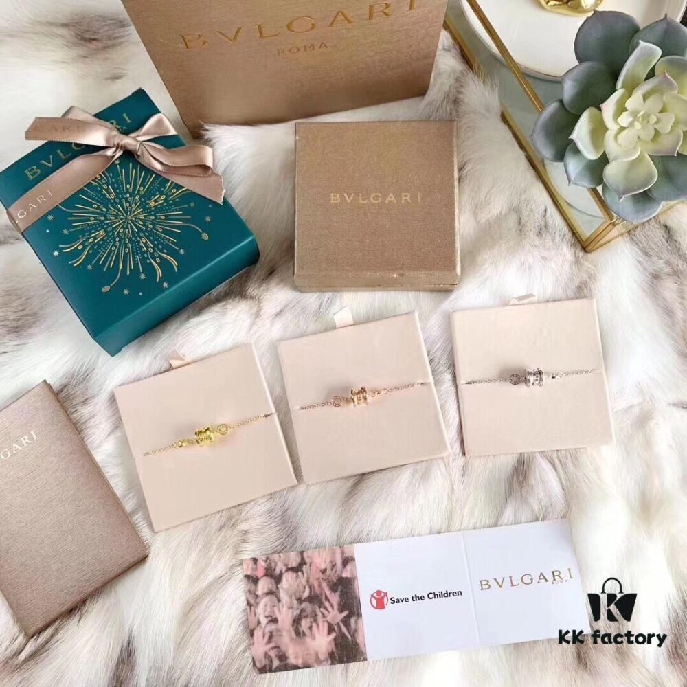 BVLGARI Bulgari Spring Bracelet - A Simple and Elegant Design That Exudes Confidence