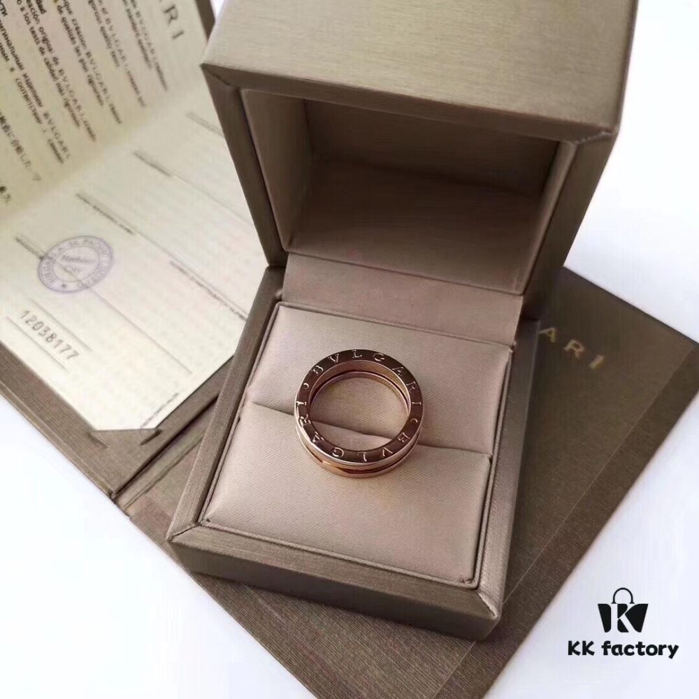 Bvlgari Single Ring - A Masterpiece of Design, Unisex Style for Couples
