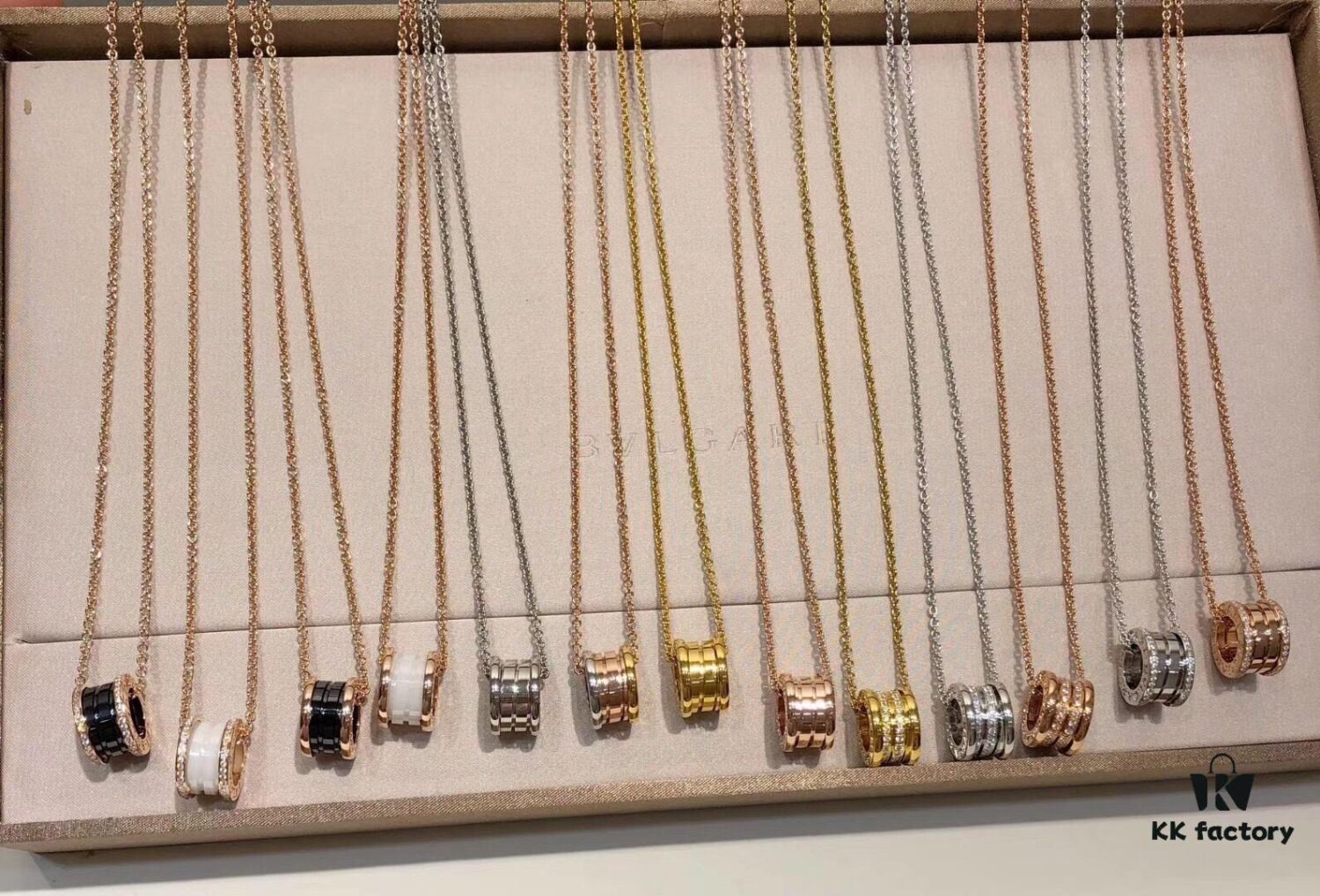 Bvlgari Serpenti Necklace, Ceramic Necklace with or without Diamonds