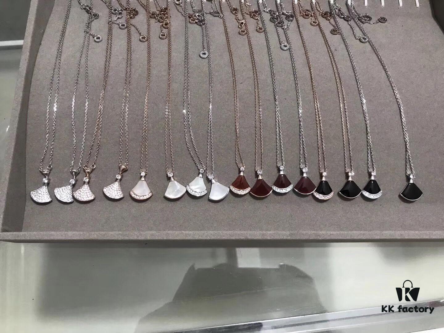 Bvlgari Skirt Natural Light Pure Real Shot