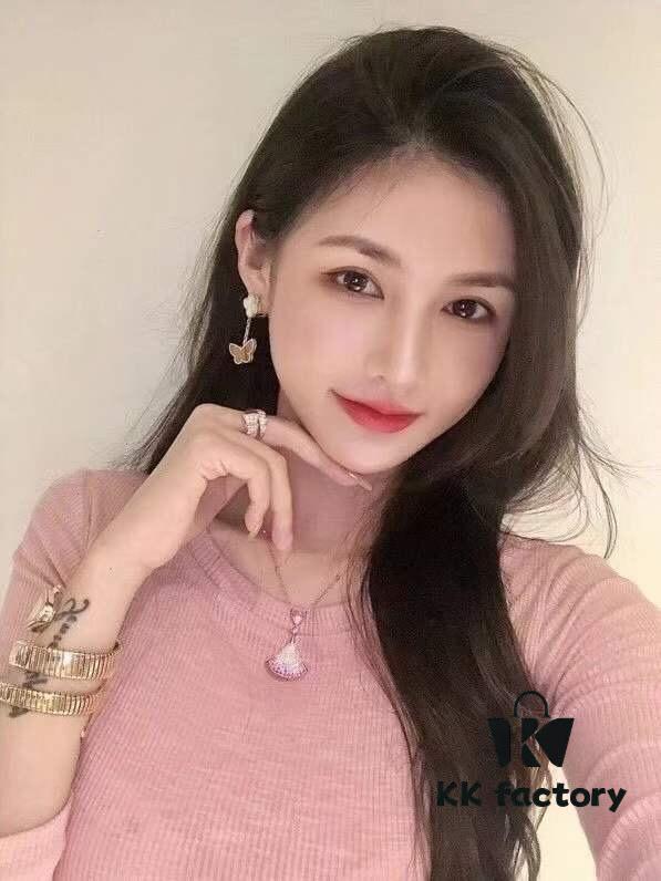 BV Diva 2020 Latest Pink Sapphire Large Pendant Necklace