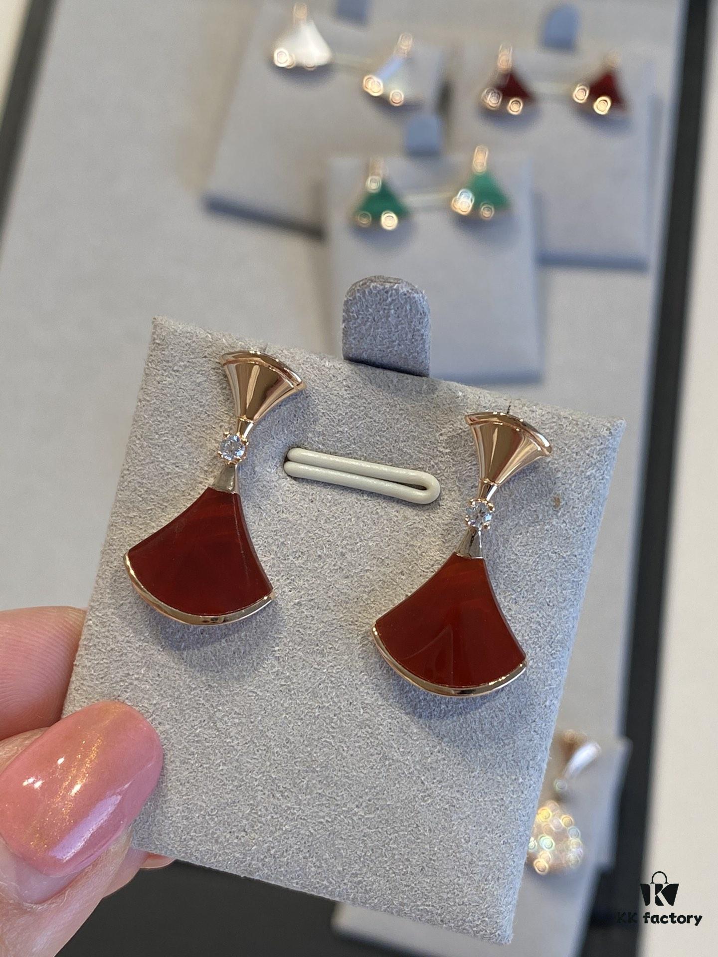 Bvlgari BV Diva Earrings Classic Color Combination