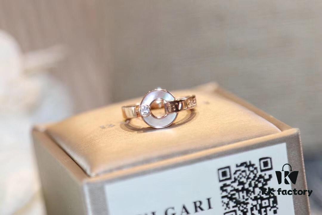 New 925 Natural White Mother of Pearl Bvlgari Coin Ring