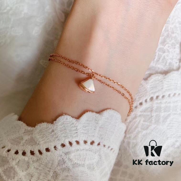 Bvlgari-inspired Skirt Bracelet, Four Colors Available