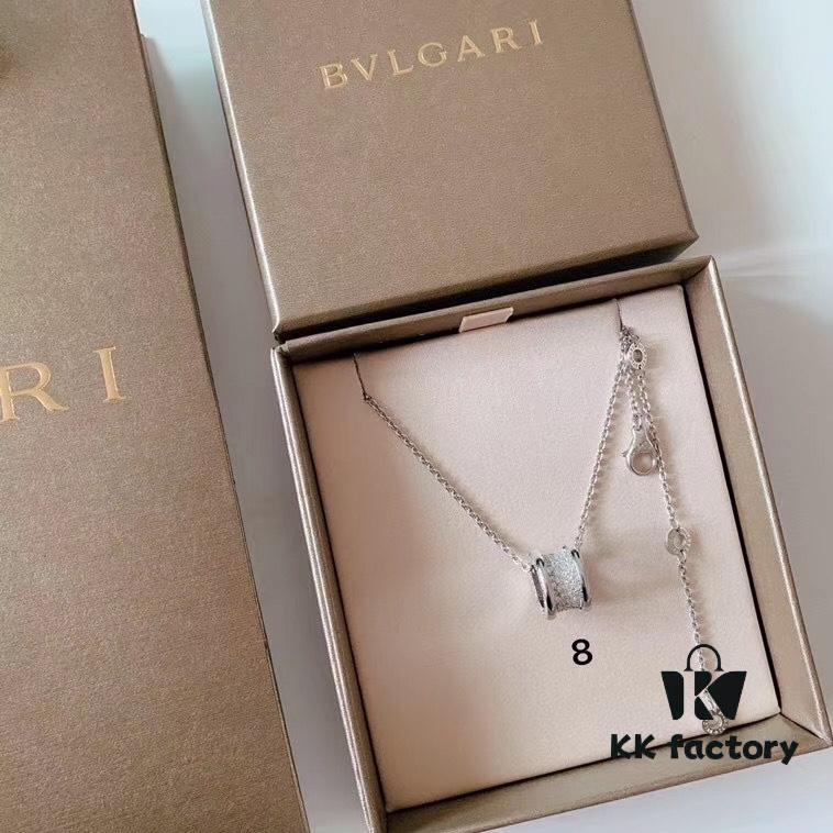 BVLGARI BV Classic Bestselling Styles, Sterling Silver, Curved Version, Top-Tier Quality, Ceramic Side with Engraved Boutique Logo, Original Font Printing Throughout Including Inner Surface, Precisely Carved Using Imported Engraving Machines to Match Original Exactly! Three Loops for Adjustable Length! Thick Chain, 50cm Long, Unisex Wear! Authentic Original Clasp