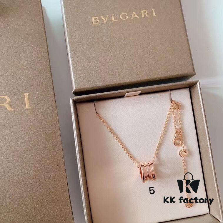 BVLGARI BV Classic Bestselling Styles, Sterling Silver, Curved Version, Top-Quality Export, Ceramic Side Wall Engraved with Boutique Logo, Original Font Printing Throughout Including Inner Parts, Precisely Carved Using Imported Engraving Machines to Match Original Exactly! Three Loops for Adjustable Length! Thick Chain, 50cm Long, Unisex Wear! Authentic Original Clasp