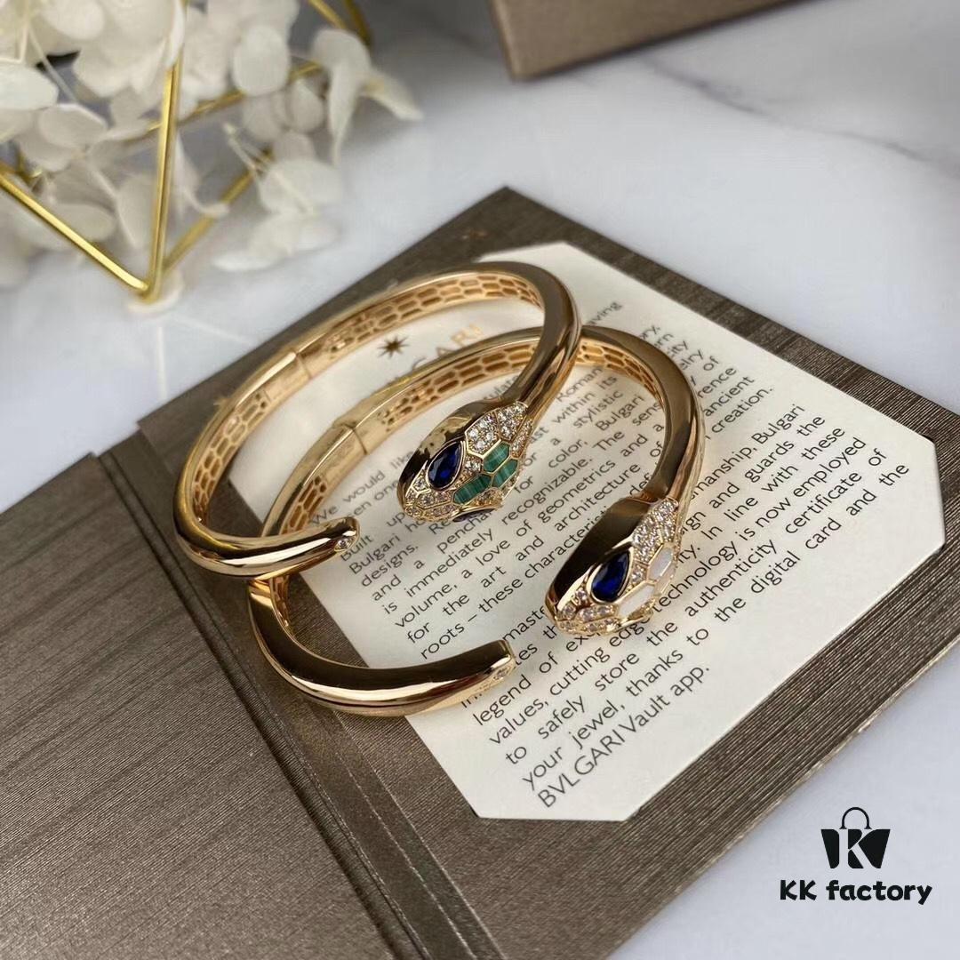 BVLGARI Natural Malachite + Premium White Mother of Pearl Bracelet, Upgraded Luxury Snake Design with Imported Craftsmanship, High-Carbon Diamonds on Snake Head, Gold Plating, Vivid and Lifelike