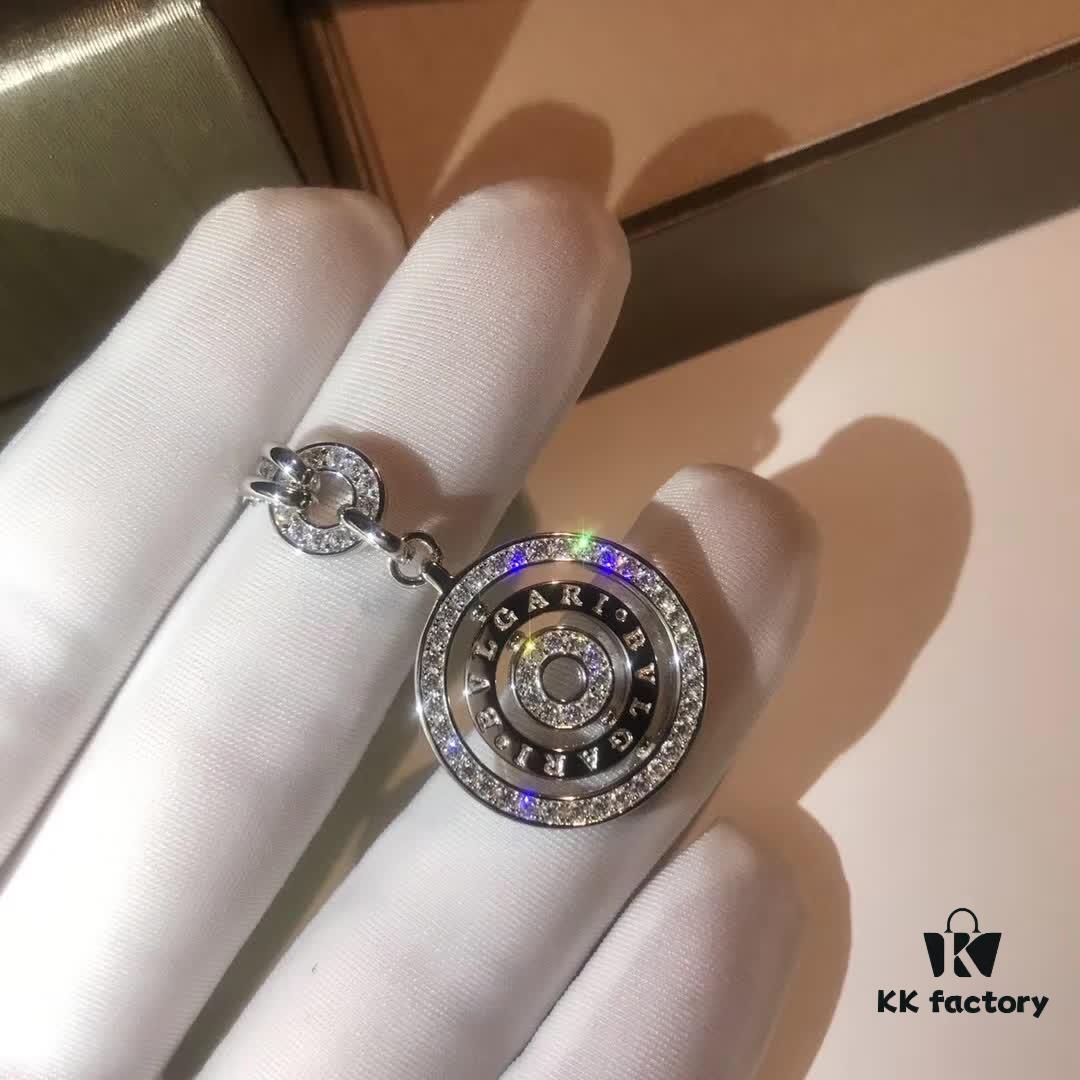 Bvlgari Bulgari Astrale Series Good Fortune Necklace, Reversible Double-Sided Design with Diamond and Logo Engravings, Top-Tier Version on Market! Premium German Imported 925 Sterling Silver with Pt950 Platinum Plating, Visually Comparable to Genuine Gold and Diamonds, Available in Platinum and Rose Gold – High-End Edition