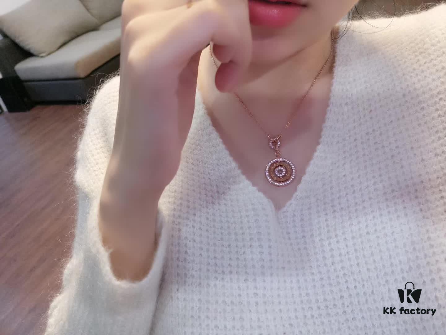 Bvlgari Bulgari Astrale Series Good Fortune Necklace, Reversible Double-Sided Design with Diamond and Logo Engravings, Top-Tier Version on Market! Premium German Imported 925 Sterling Silver with Pt950 Platinum Plating, Visually Comparable to Genuine Gold and Diamonds, Available in Platinum and Rose Gold – High-End Edition