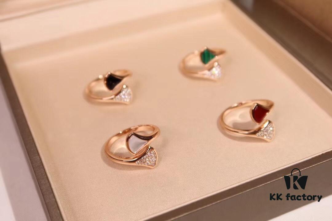 BVLGAR Classic Reimagined: Bvlgari Shell Dress Ring with Serpent Design, Adjustable Silver Gold Plated Ring Featuring Natural Mother of Pearl and Brilliant Diamonds