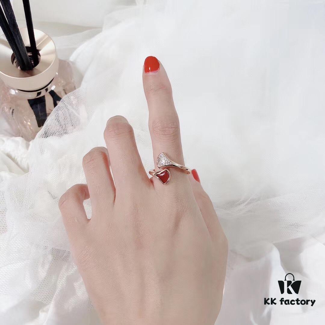 BVLGAR Classic Reimagined: Bvlgari Shell Dress Ring with Serpent Design, Adjustable Silver Gold Plated Ring Featuring Natural Mother of Pearl and Brilliant Diamonds