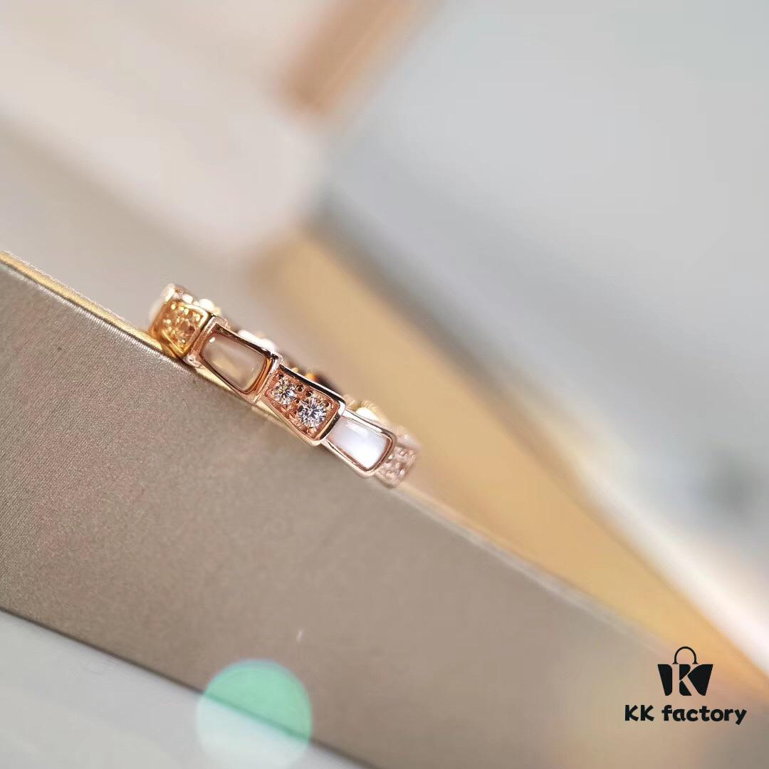 Bvlgari Serpenti Viper Series Smooth Half-Pavé Snakebone Ring