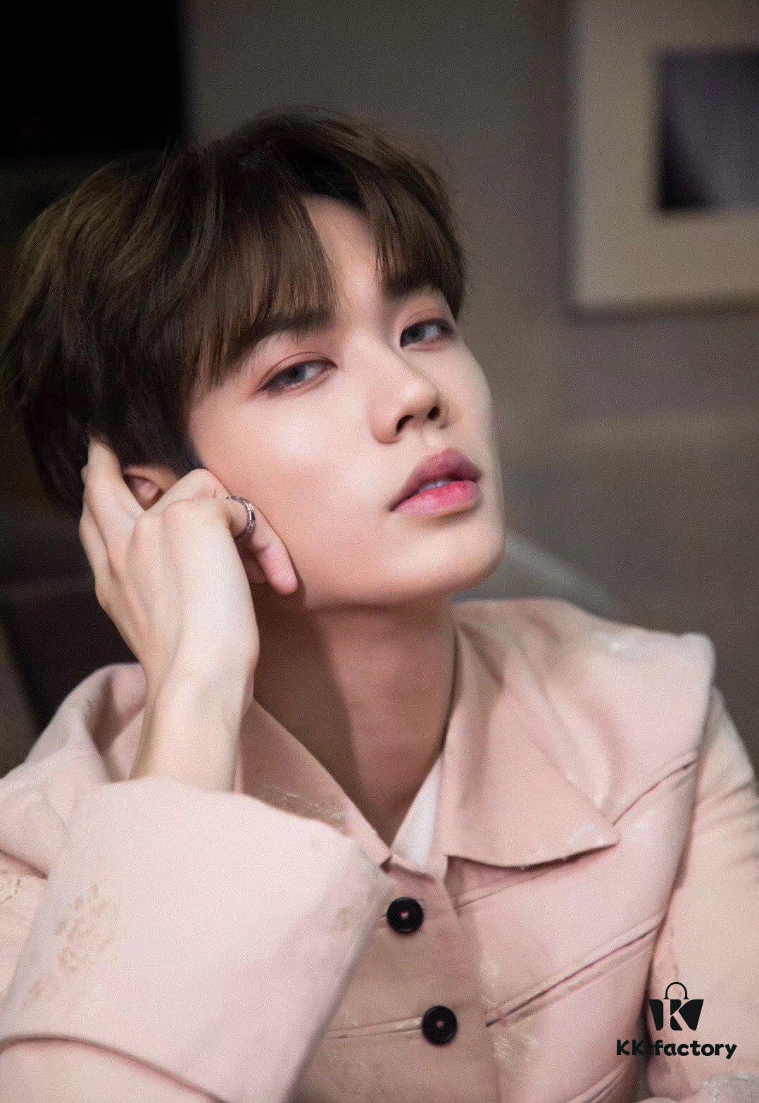 Bvlgari Serpenti Viper Series Smooth Half-Pavé Snakebone Ring