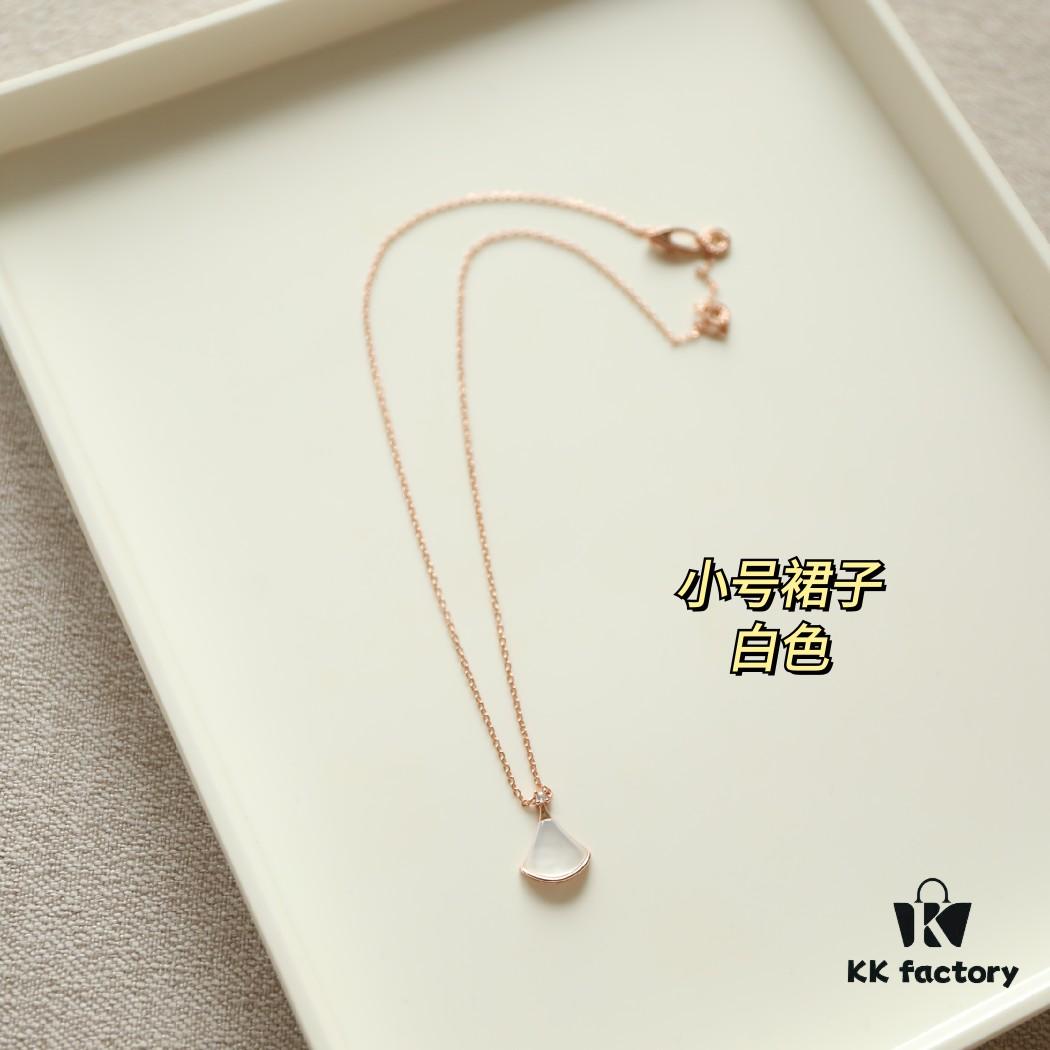 Necklace, Small Dress Necklace