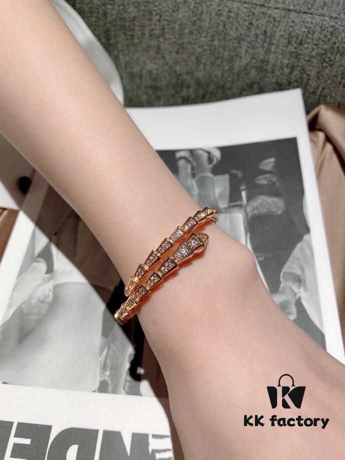 New ZP Version Bulgari Serpenti Series Bracelet and Ring in Stock