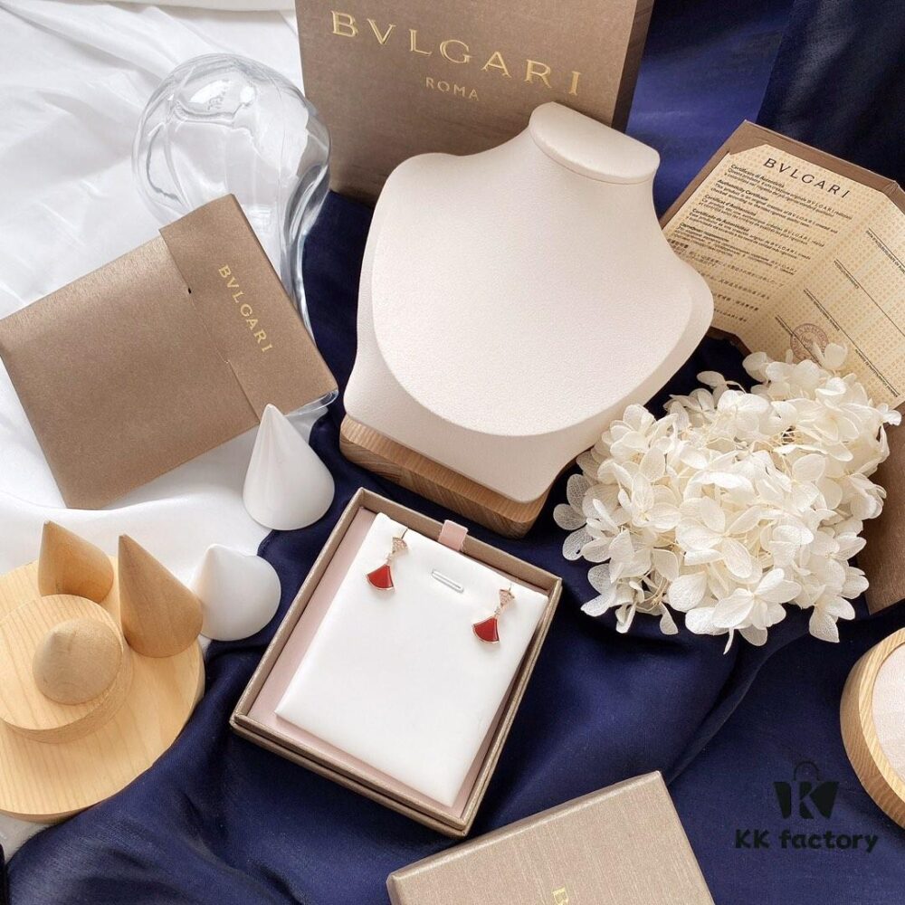 Bvlgari Divas Dream Series Rose Gold Red Stud Earrings - Christmas Limited Edition