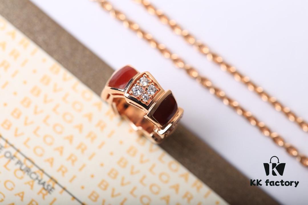 BVLGARI Serpenti Viper Necklace